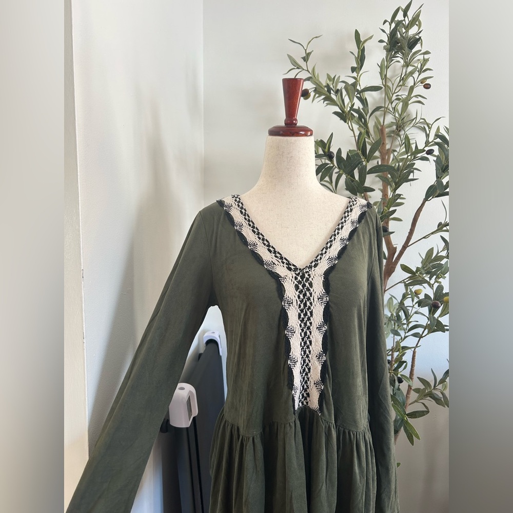 Altar’d State Velvet Blouse - Picture 2 of 4